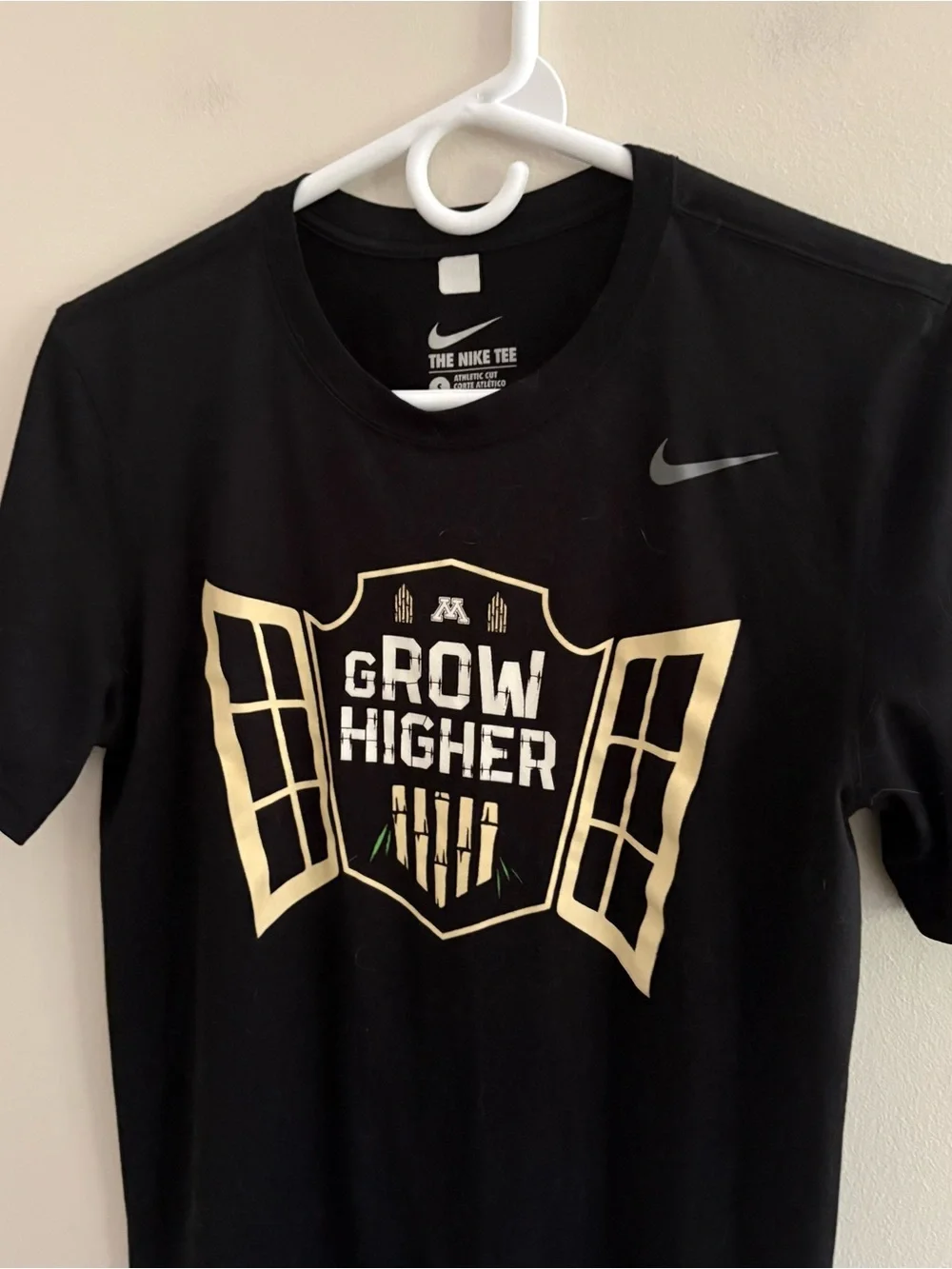 Nike Black Short-Sleeve 'Grow Higher' Graphic Tee with Gold Accents U of M